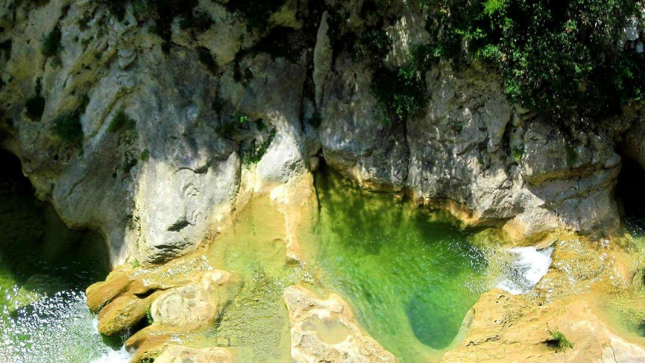 Gite CATHARE en OCCITANIE Villa Espéraza Exterior foto